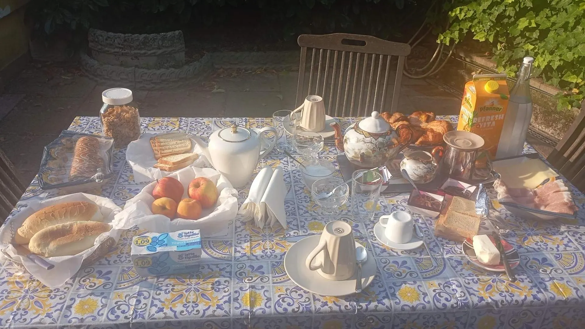 Small Luxury Bed & Breakfast La Spezia